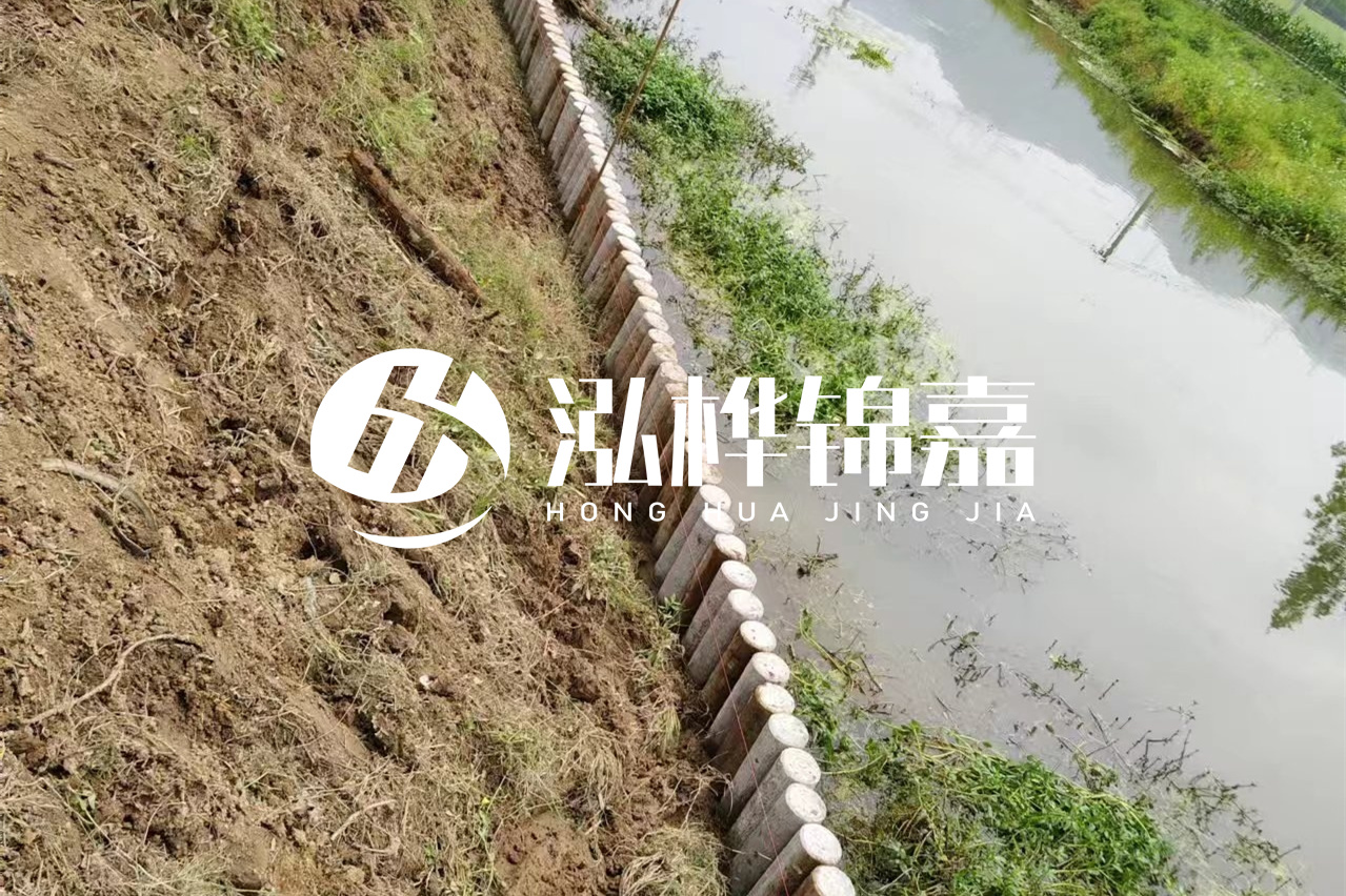 仿木樁施工前注意事項-水泥樁打樁機是怎么打樁的？