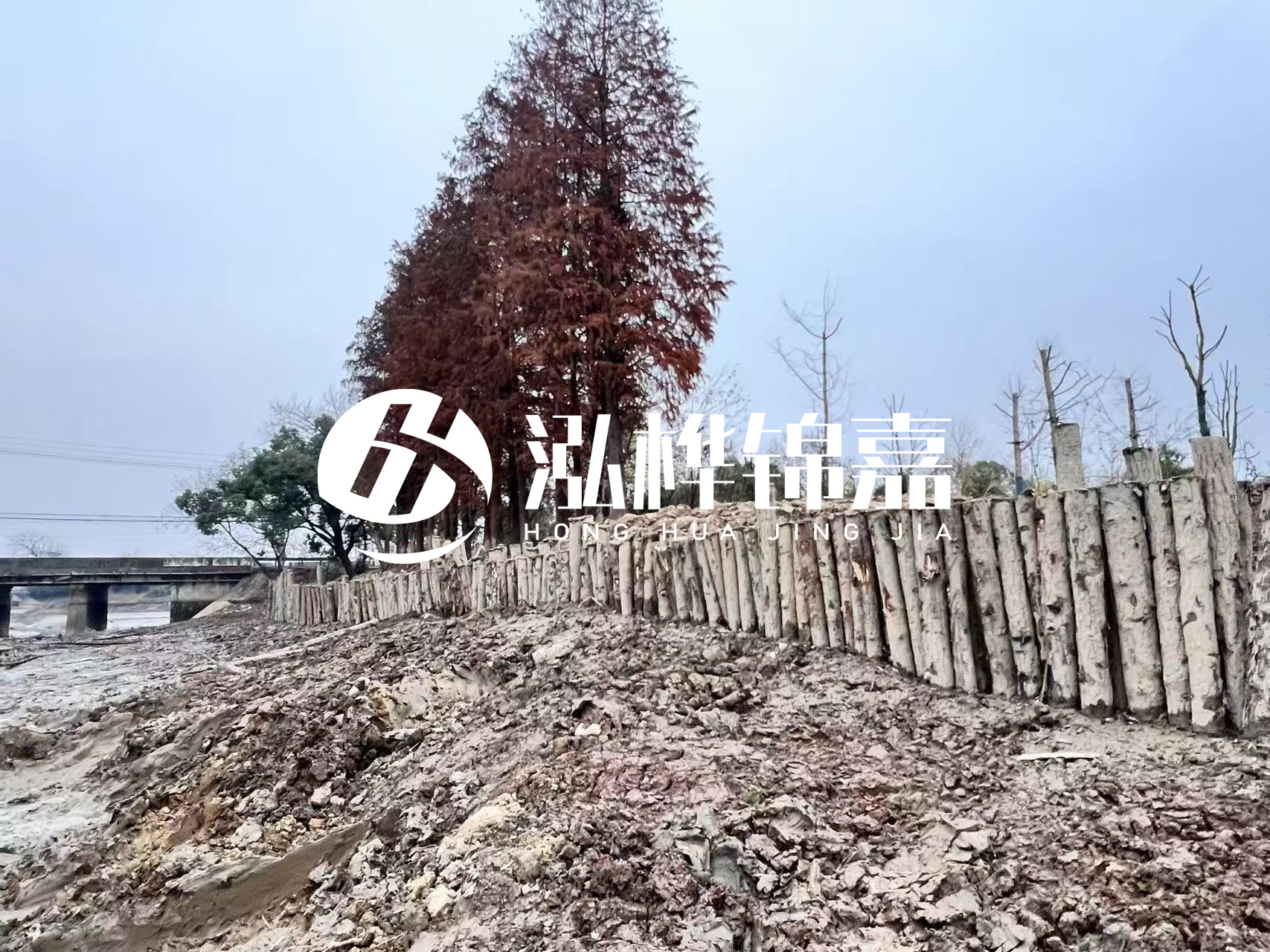 平?jīng)鐾跈C打木樁專業(yè)施工-松木樁工程量怎么計算的？